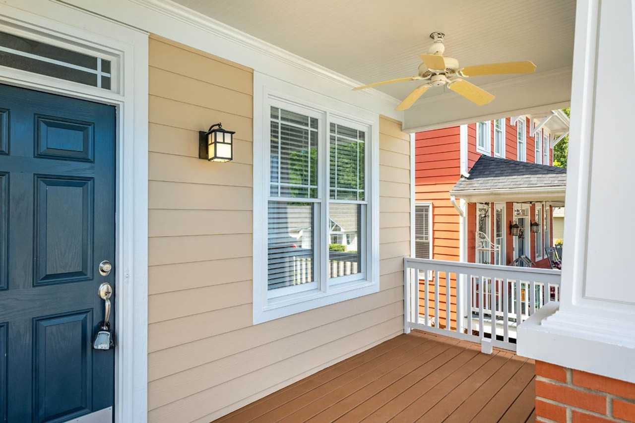 102 Lanewood Way - Photo 3 of 41