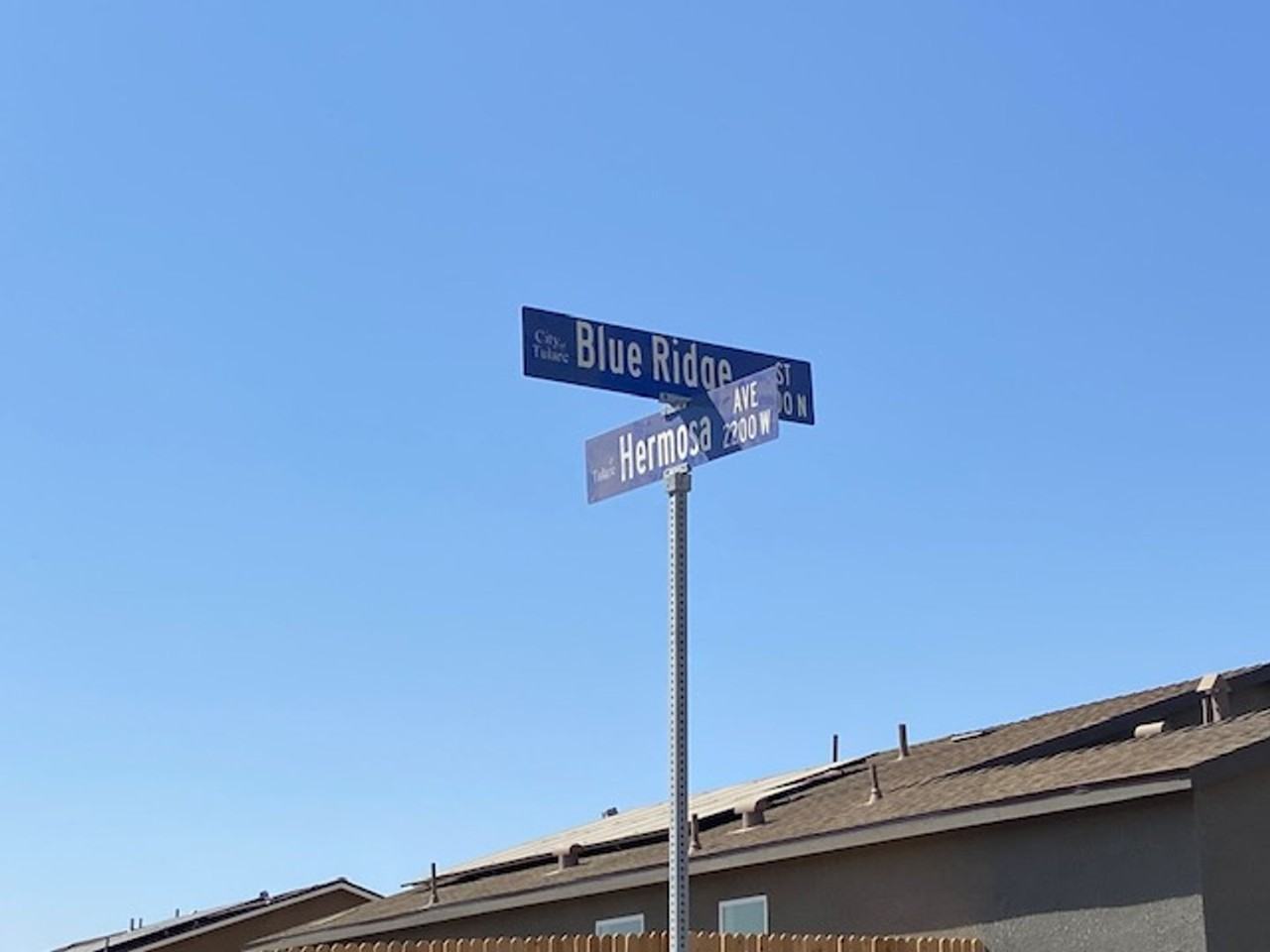 494 Blue Ridge St - Photo 3 of 32