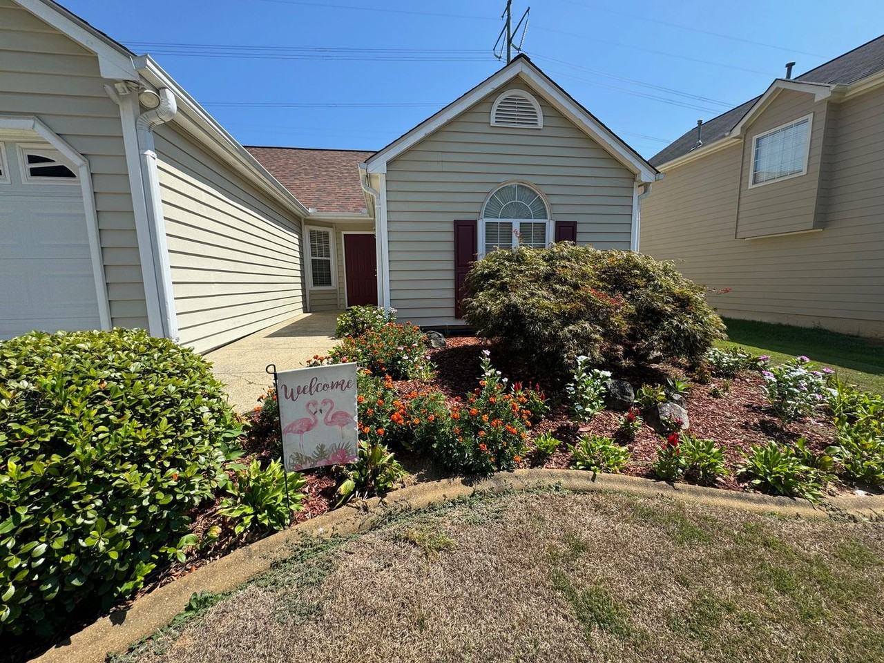 2814 Vintage Wood Way - Photo 2 of 19