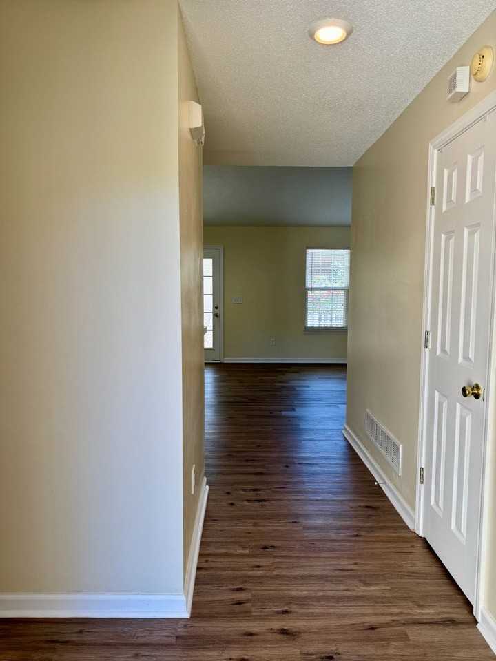 2814 Vintage Wood Way - Photo 6 of 19