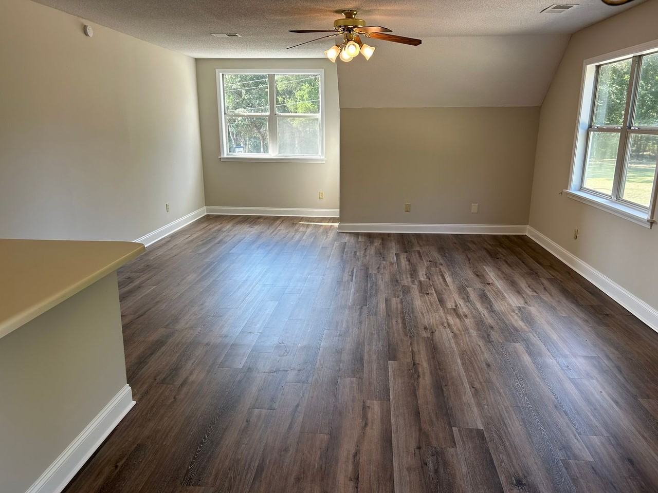 256 Campground Dr - Photo 2 of 15