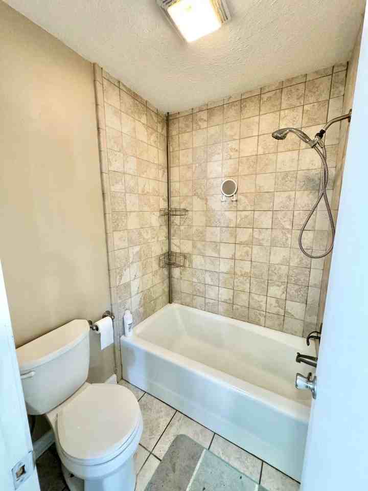 4402 Ridge Rd - Photo 2 of 11