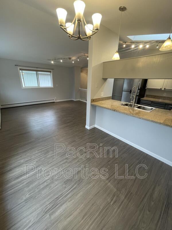 1960 Commodore Dr #1 - Photo 7 of 13