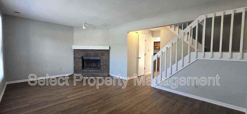5404 Evard Rd - Photo 2 of 19