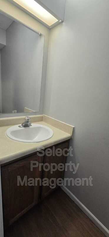 5404 Evard Rd - Photo 3 of 19