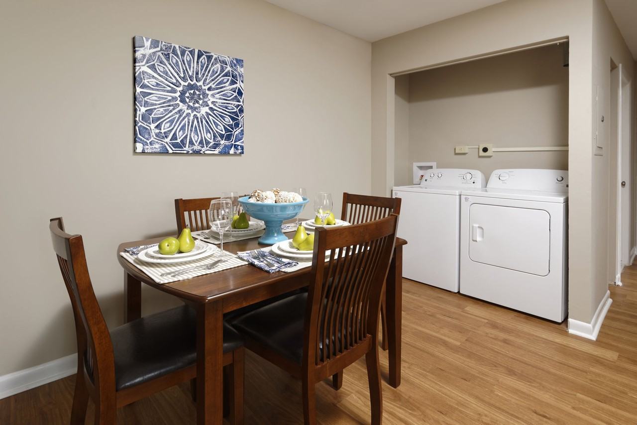 Center Pointe - Photo 2 of 6