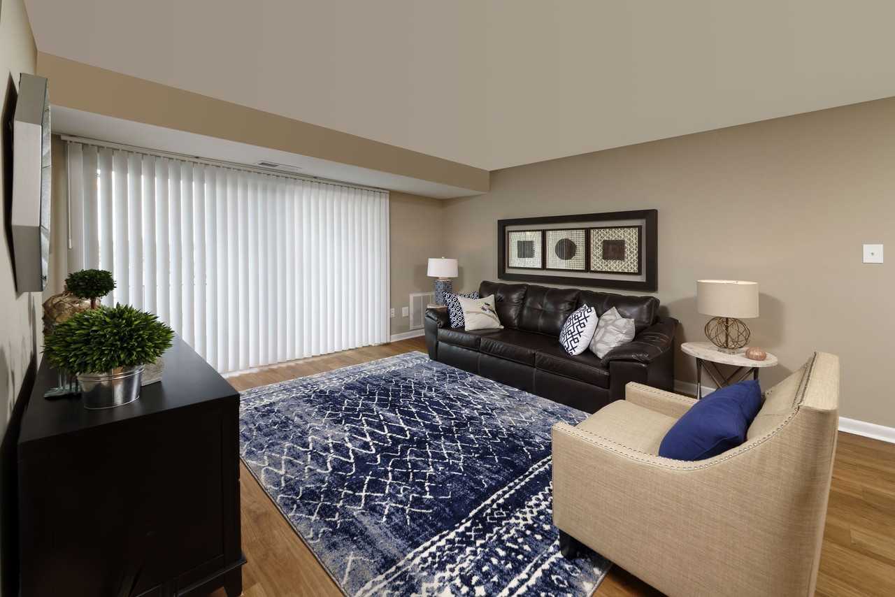 Center Pointe - Photo 5 of 6