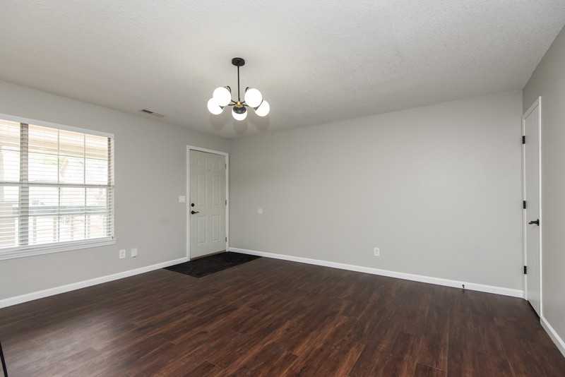 1133 Kentucky St - Photo 5 of 15