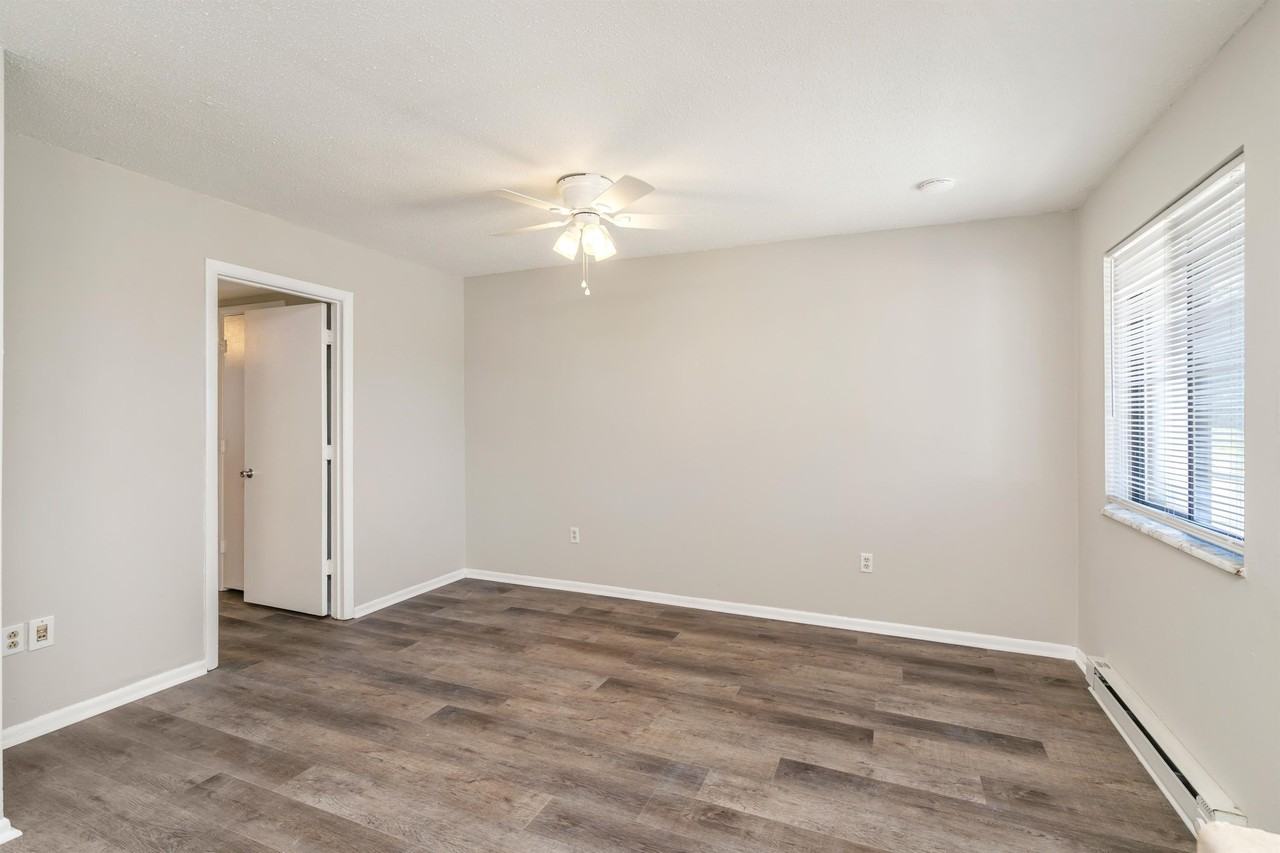 (ACHK16) 407 N 4th St (Apt 1 - Photo 2 of 9