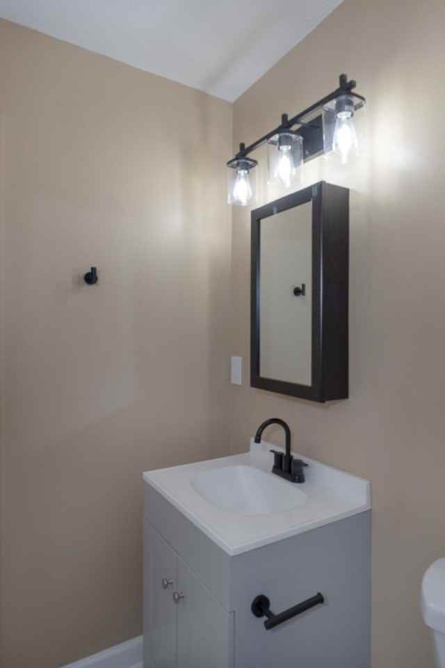 39 Ticknor Drive - Photo 3 of 21