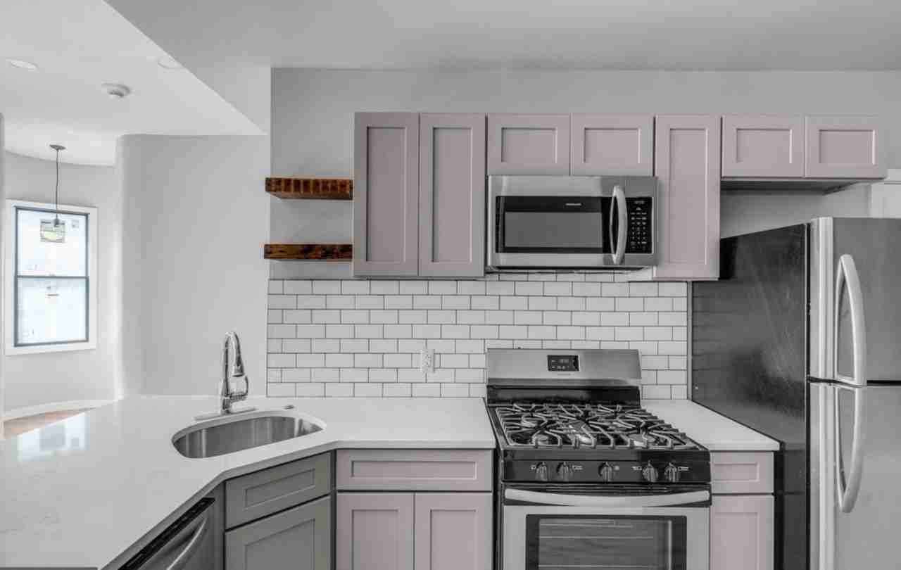 1500 N 28th Street - Photo 2 of 11