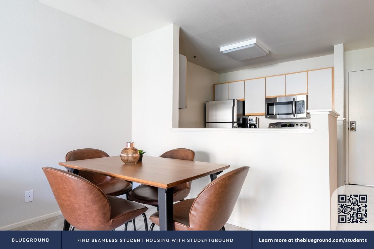 160 Brannan St #322 - Photo 6 of 46