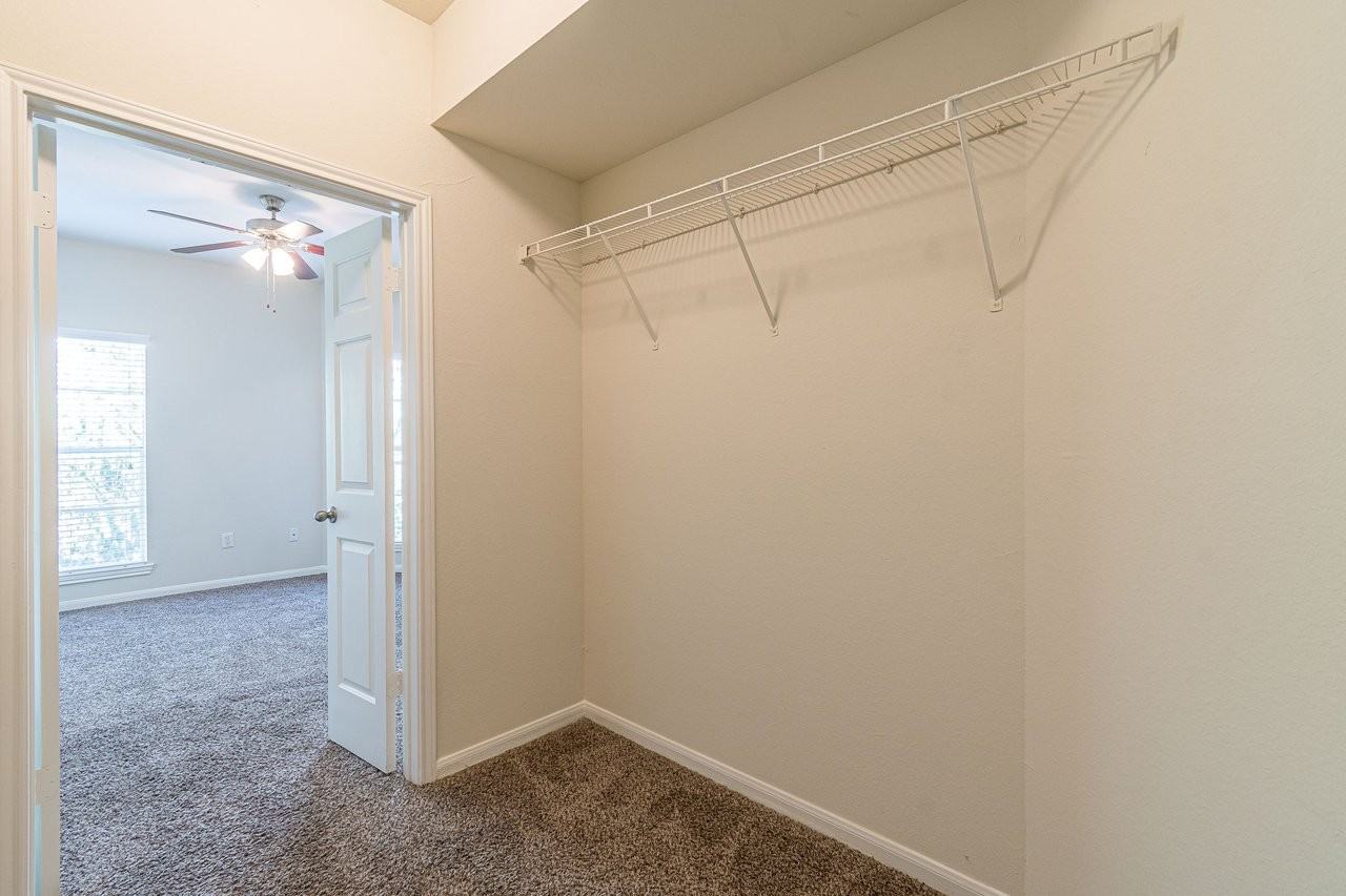 Ventana - Photo 6 of 50