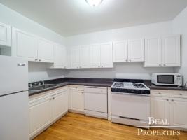 featured image of 342 Park Ave #CB4