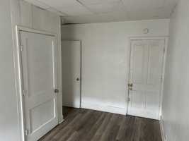 featured image of 127 W Market St #3