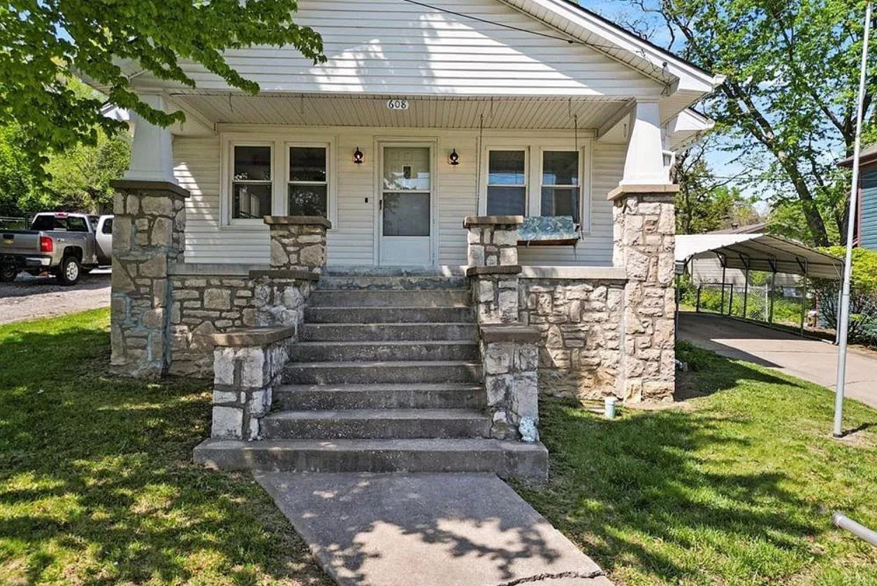 608 Beverly St #NA - Photo 2 of 20
