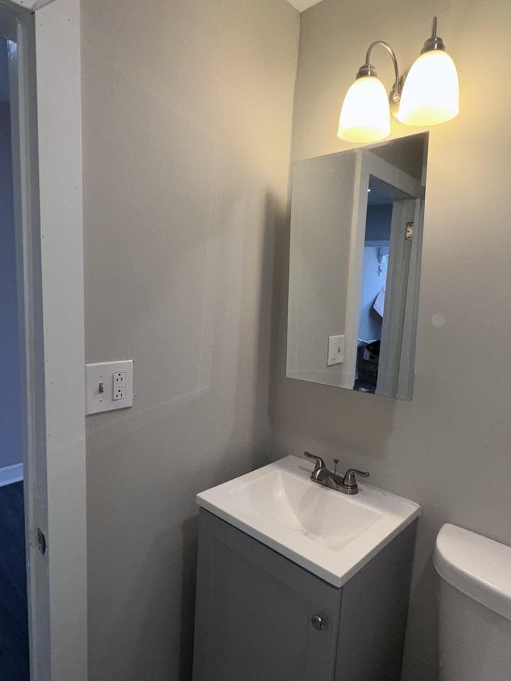 2013 Wilkens Avenue #B - Photo 2 of 11