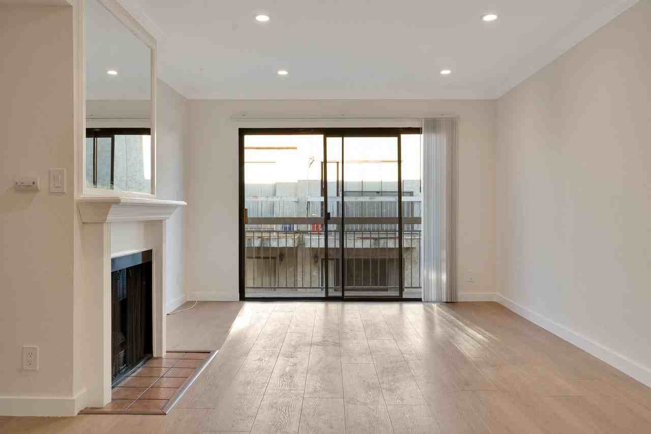 Vista Luxury Investments, LLC - Photo 7 of 40