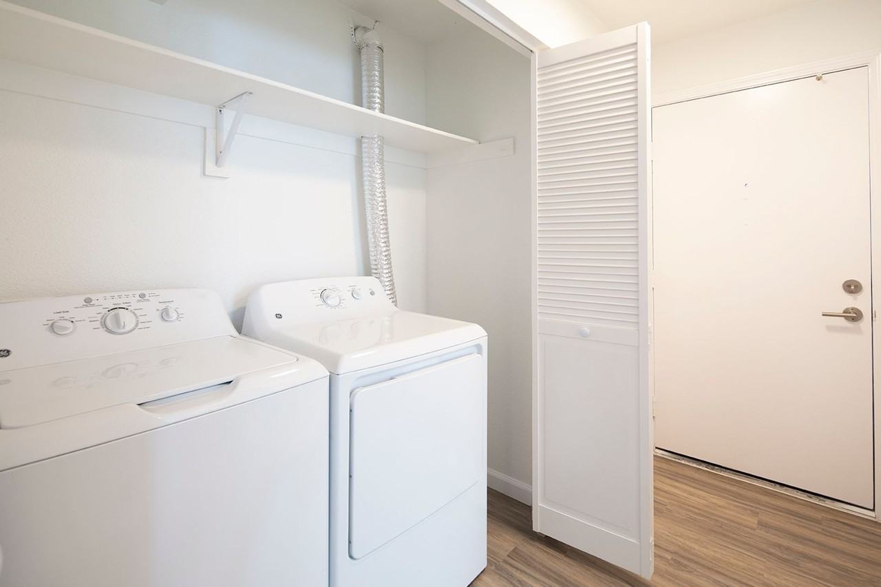 Golden Pacific Apartments - Photo 6 of 32