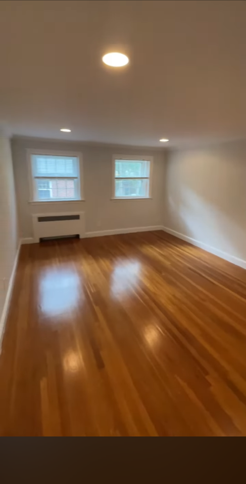 55 Wyman St - Photo 7 of 25