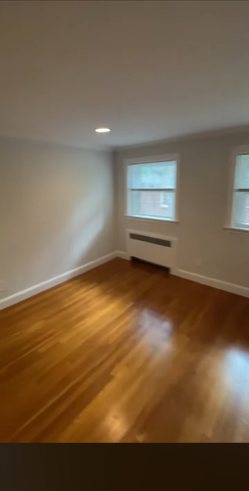 55 Wyman St - Photo 6 of 25