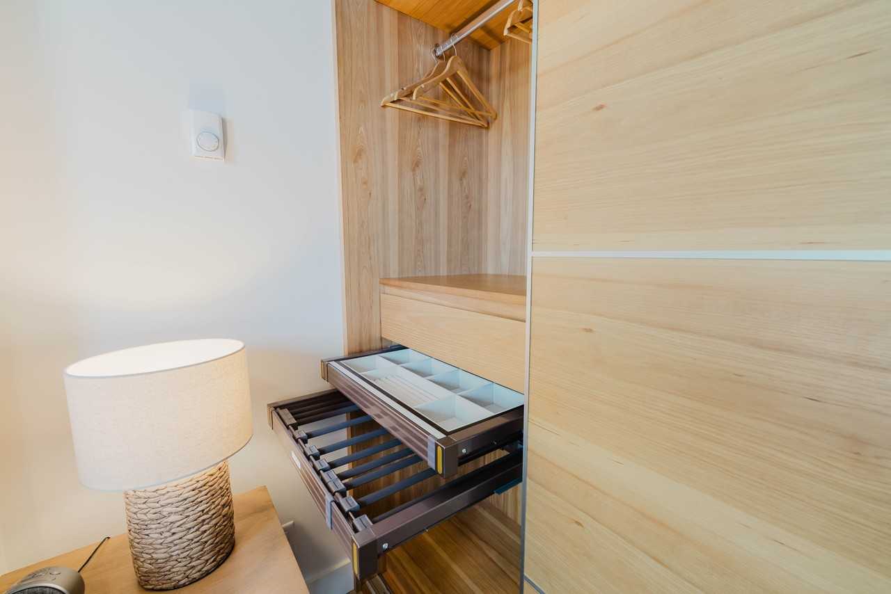 989 Johnson Street - Photo 4 of 23