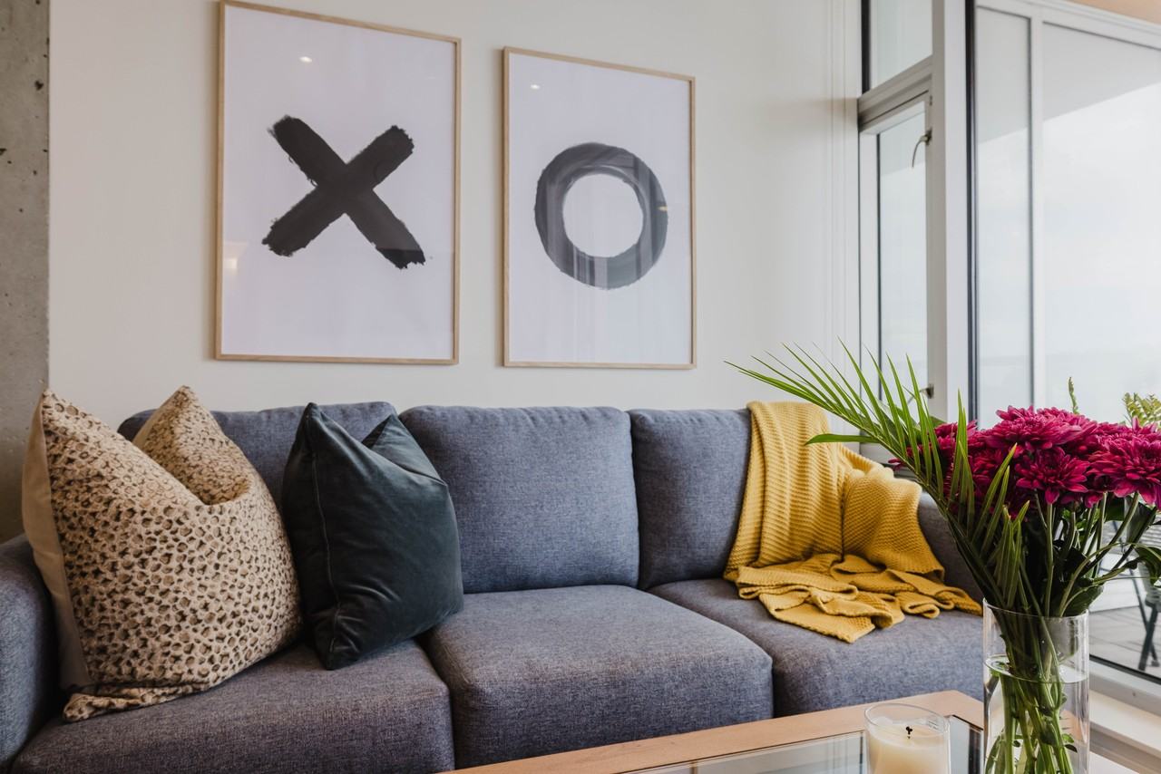 989 Johnson Street - Photo 5 of 23