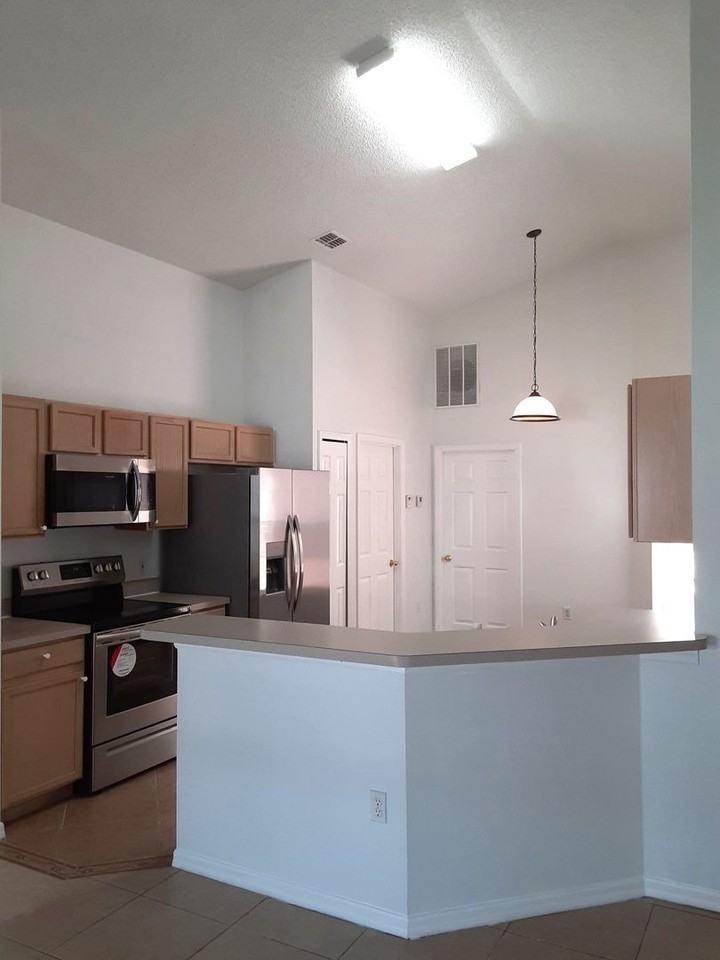 410 Spice Ct - Photo 2 of 13