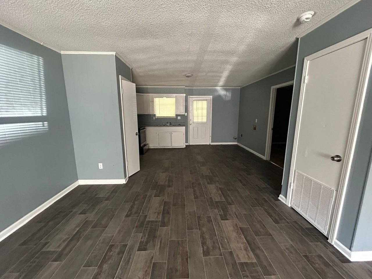 980 - 986 Ingram St. - Photo 3 of 6