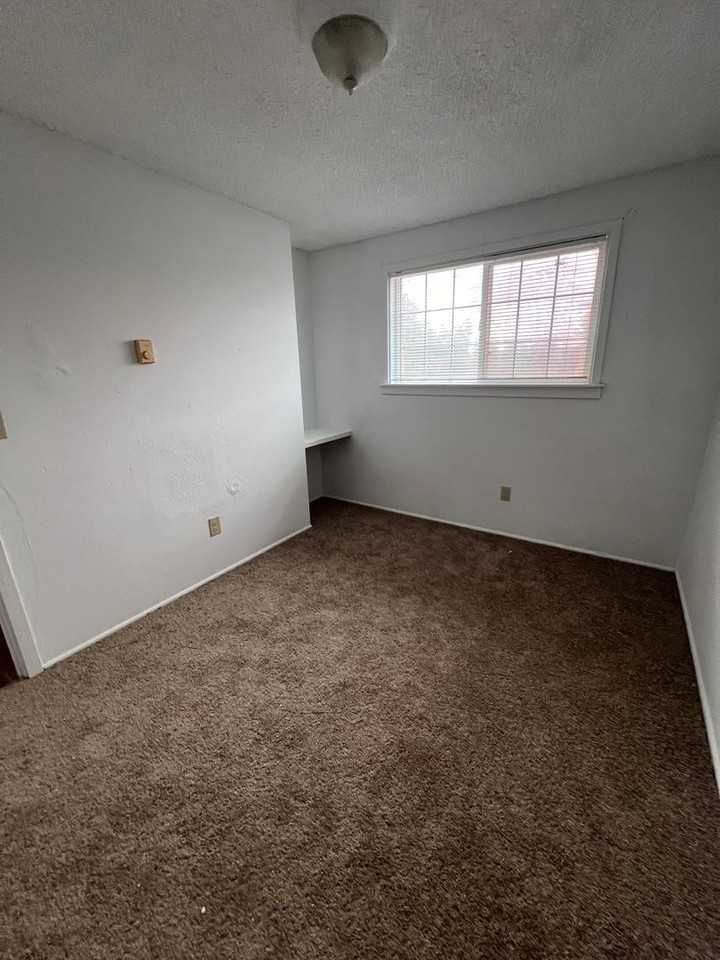 268-34th Ave 4-Plex - Photo 7 of 13