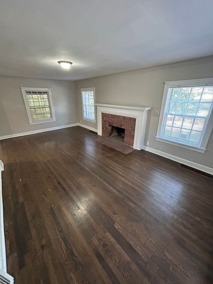 5411 Rockhill Rd - Photo 2 of 22