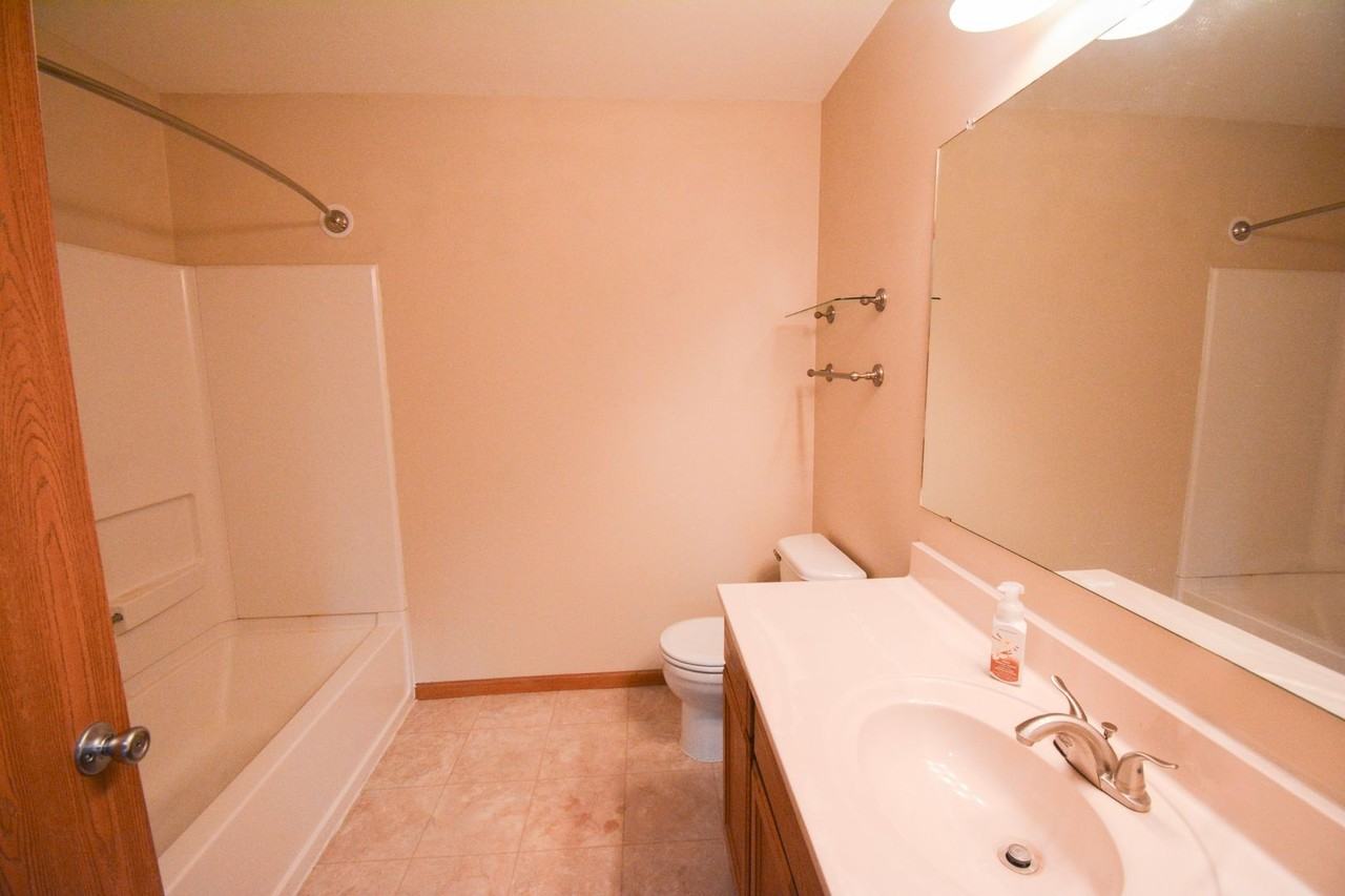 1915 Deerhaven Ln Ne #6 - Photo 6 of 11