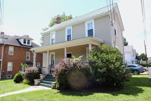 featured image of 430 S 6th St