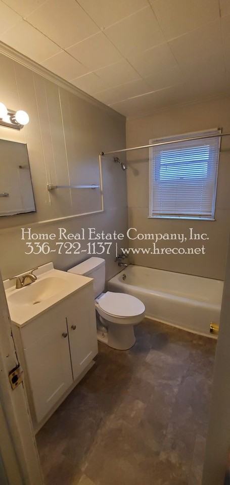 2425 Machine St - Photo 7 of 12