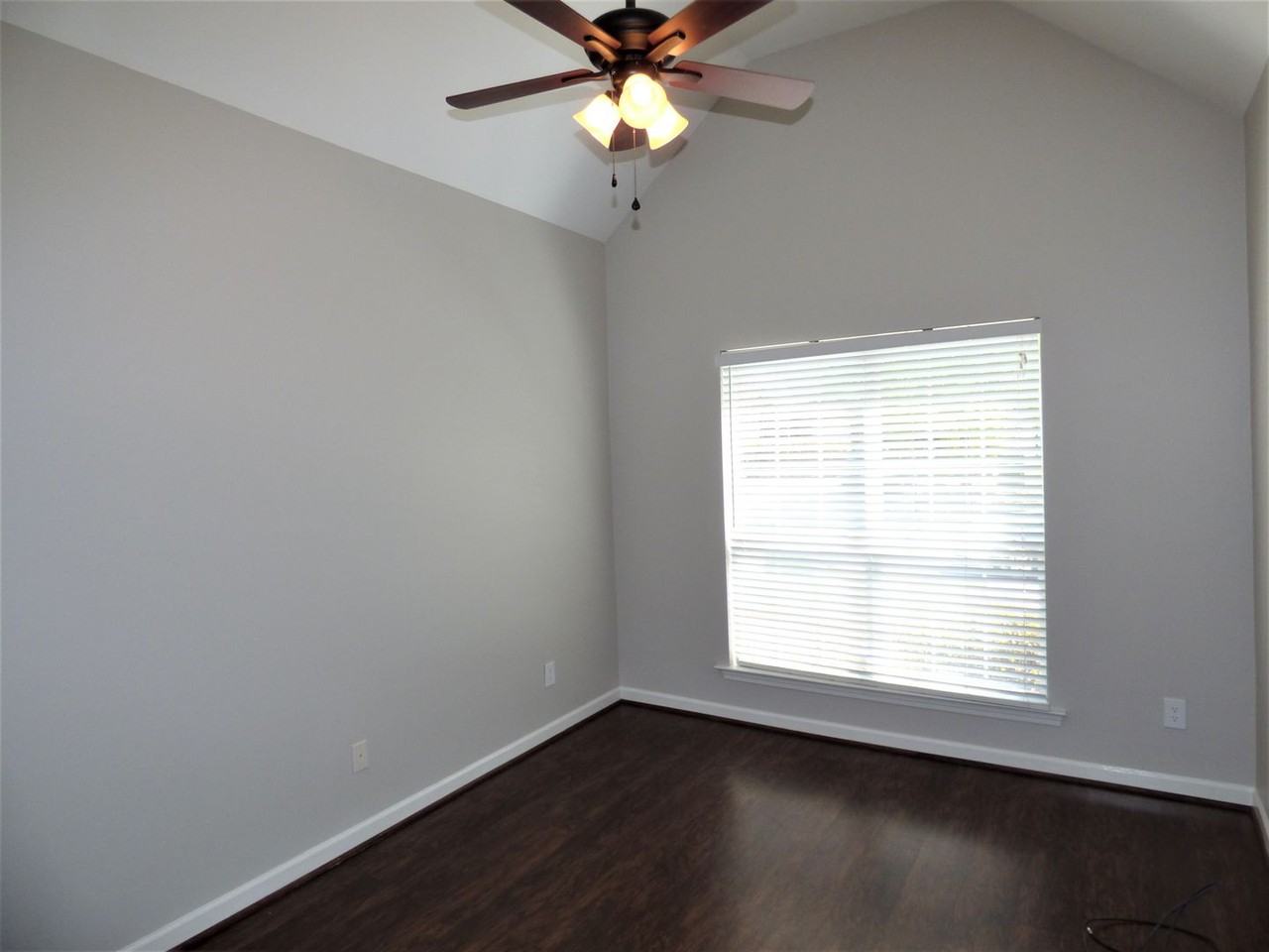 2781 Southwood Vw - Photo 6 of 10