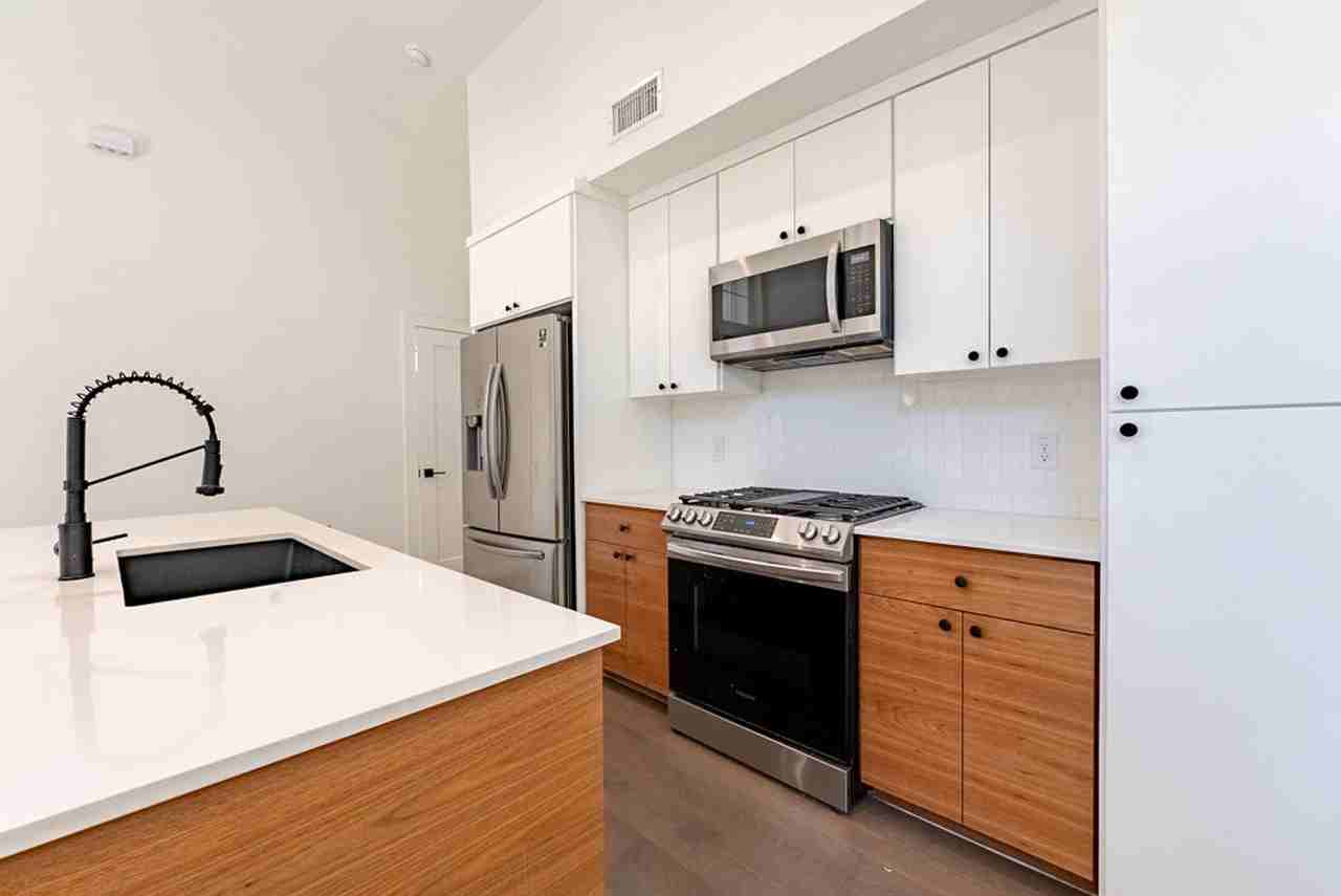 1141 Nickols Ave #2 - Photo 7 of 14