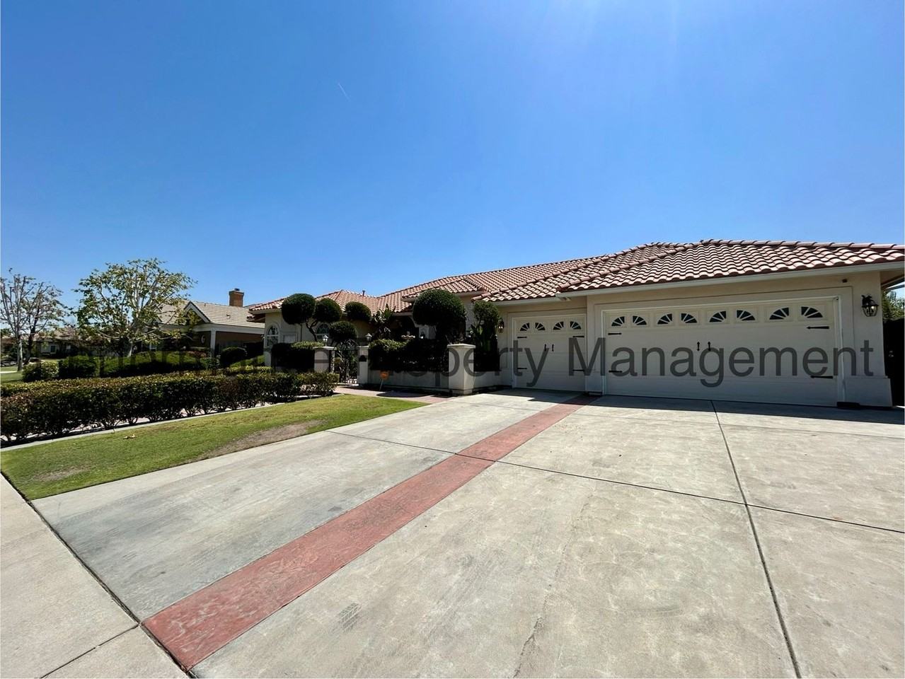 14139 Cedar Creek Ave - Photo 2 of 21