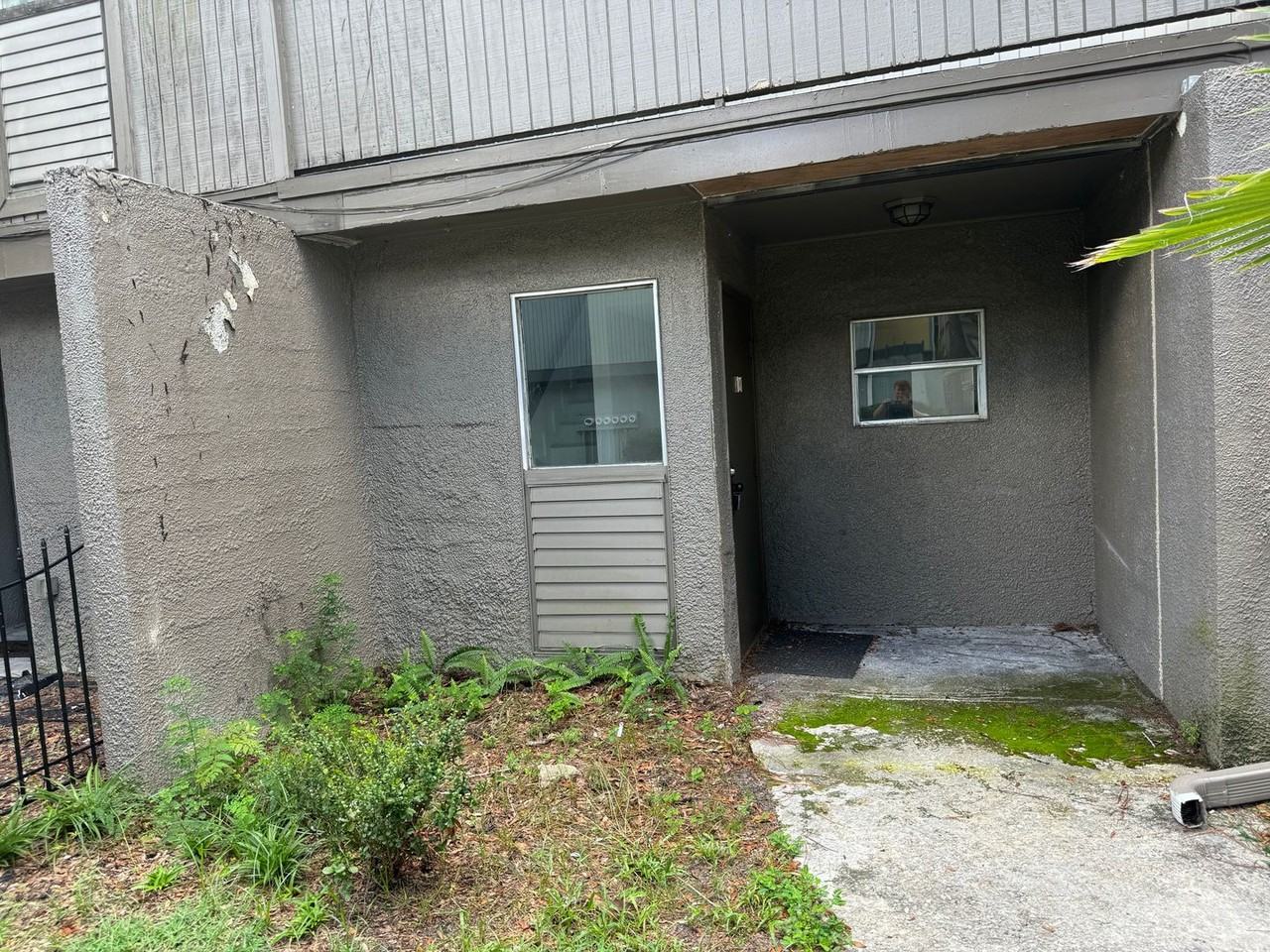 717 Southwest 75th Street - Photo 2 of 30