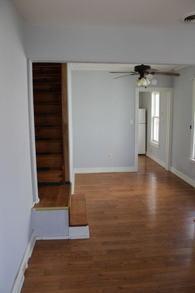 109 Lumber St - Photo 5 of 13