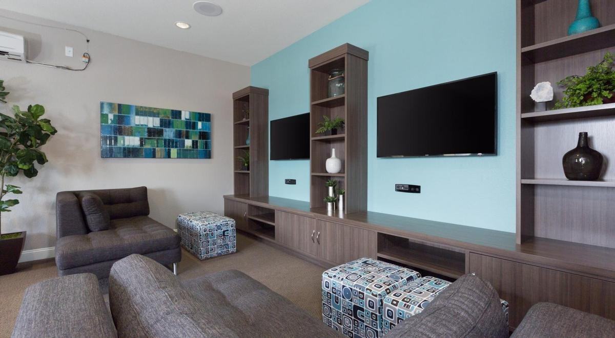 1251 Merry Loop - Photo 3 of 35