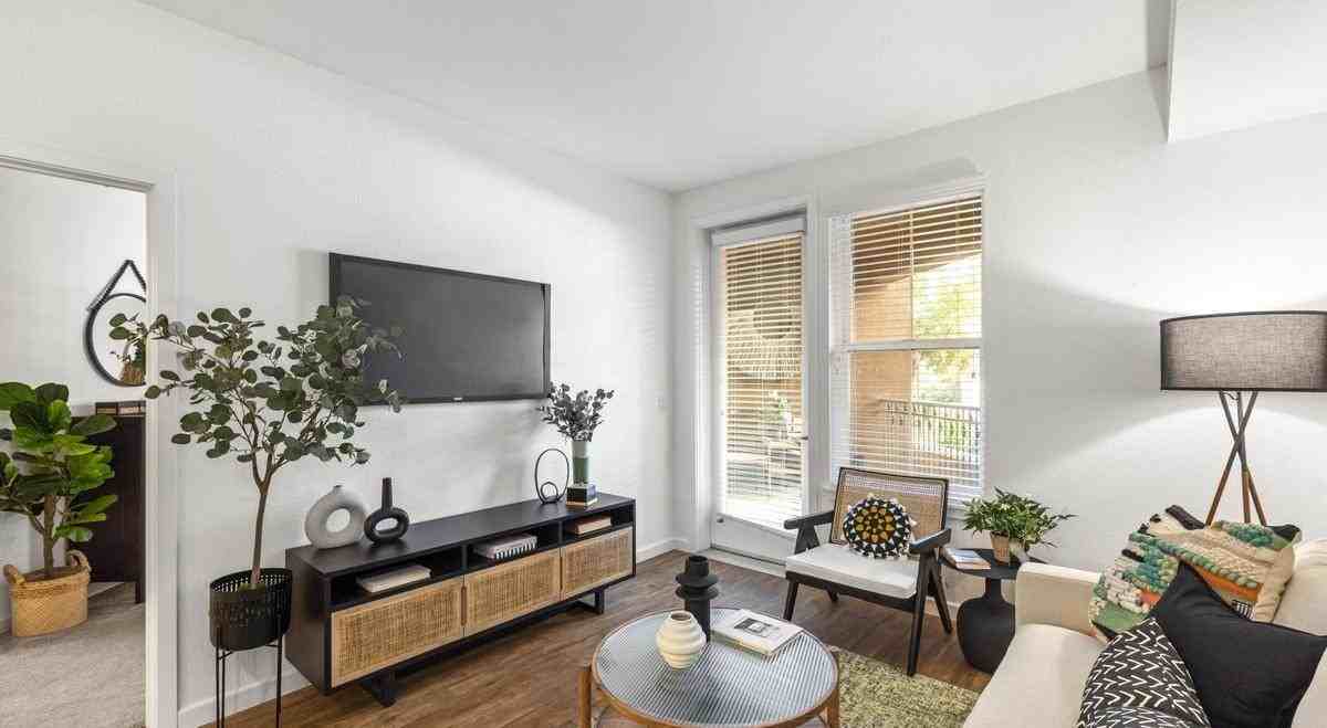 1251 Merry Loop - Photo 2 of 35