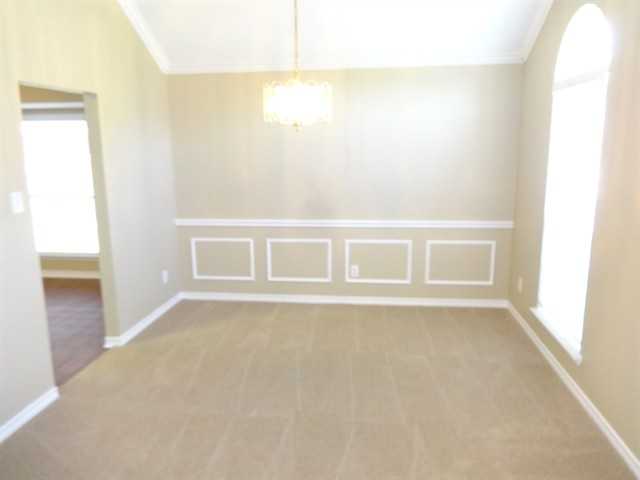 3202 Chalkstone Dr - Photo 2 of 16