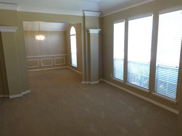 3202 Chalkstone Dr - Photo 3 of 16