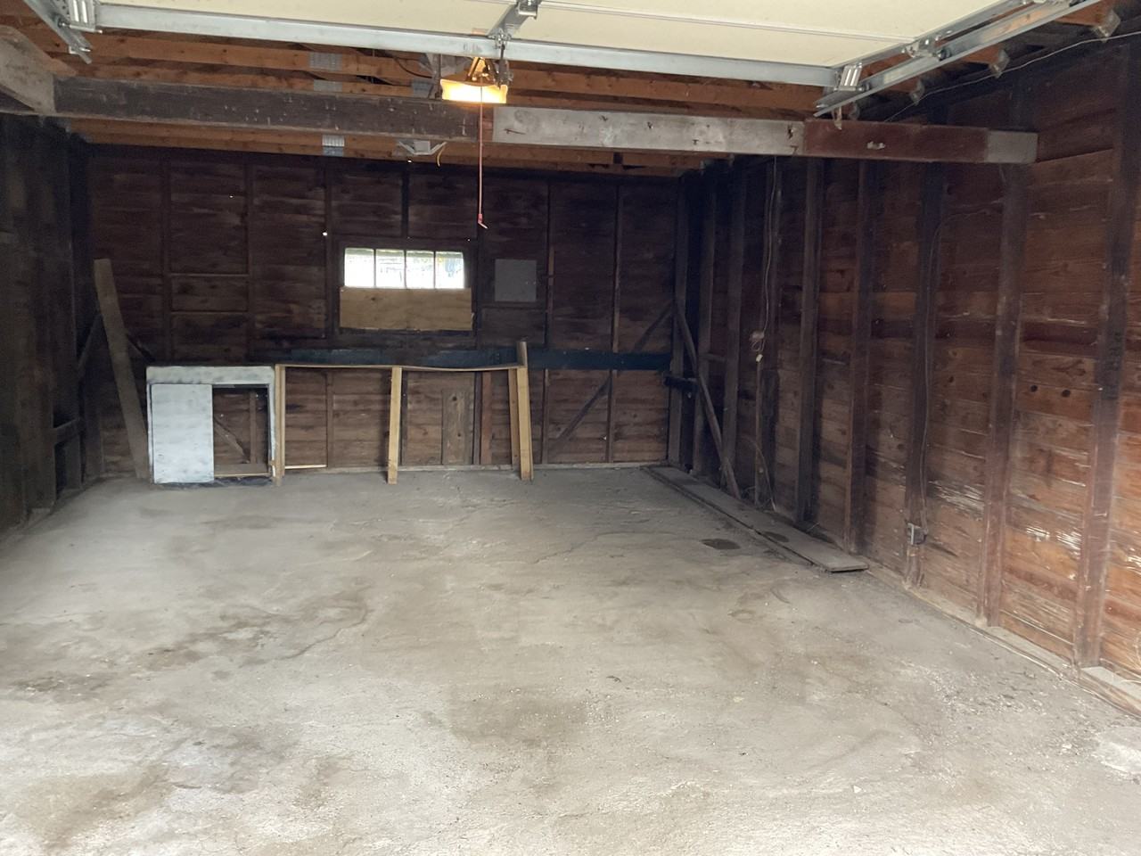 3324 N Cedar Crest Cir - Photo 2 of 9