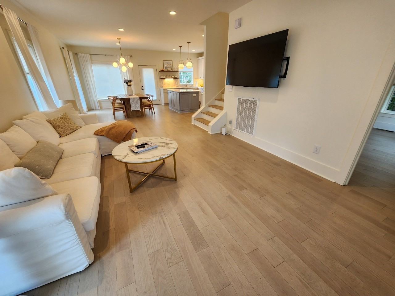 1002 Elvira Ave - Photo 5 of 50