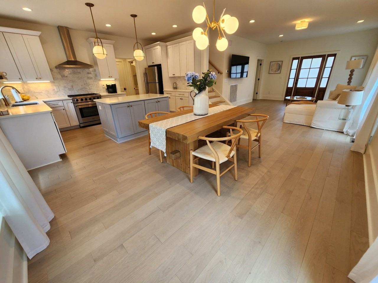 1002 Elvira Ave - Photo 7 of 50
