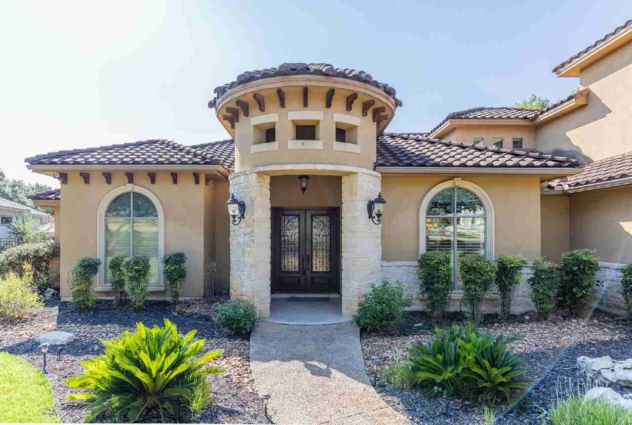 25318 Wentworth Way - Photo 3 of 50