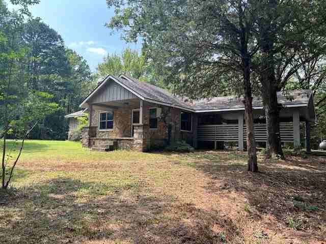 9143 Hobbtown Rd - Photo 2 of 17