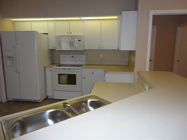 2419 Chobee Ct - Photo 3 of 12