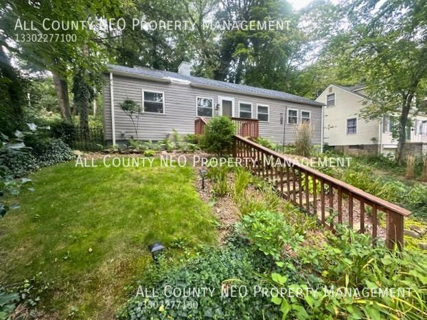 700 Lafayette Dr - Photo 2 of 20